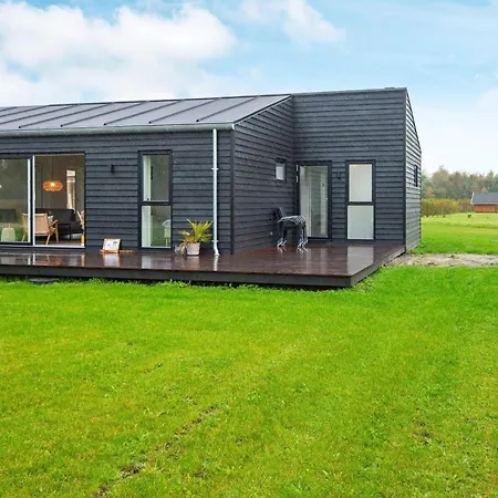 8 Person In Holiday home